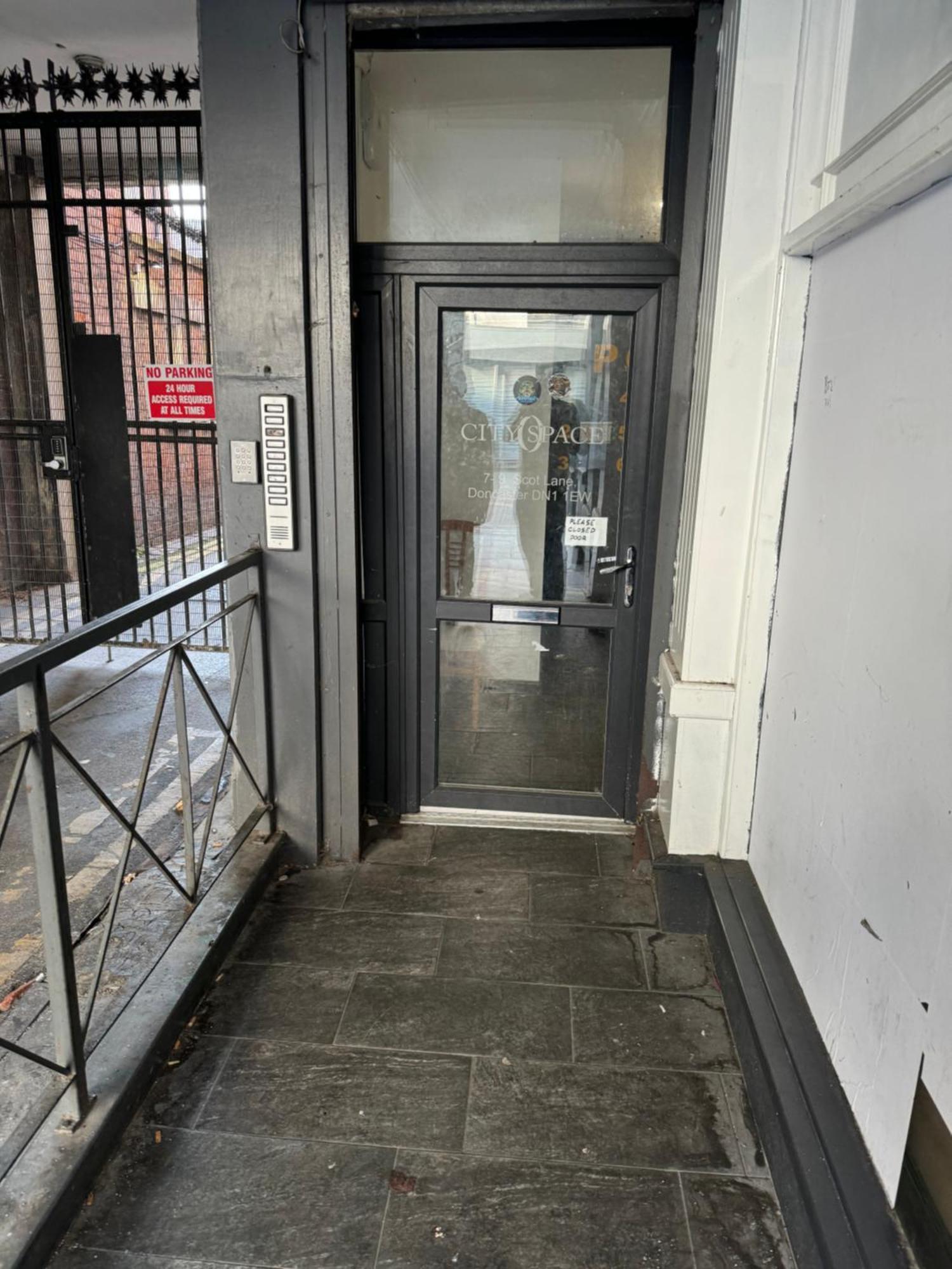 2 Bedroom Apartment In Doncaster City Centre Extérieur photo